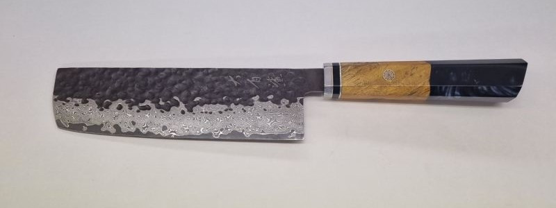 Nakiri Messer von Jaws Schwert Shop mit Damaststahl Klinge